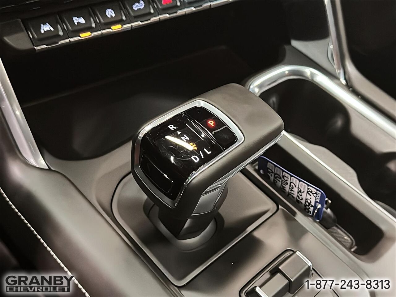 2026 GMC Sierra 1500 K1500 SIERRA CREW CAB DENALI ULTIMATE S/BOX (5SB) | 26-0805 GLACIER WHITE TRICOAT Granby - photo #17