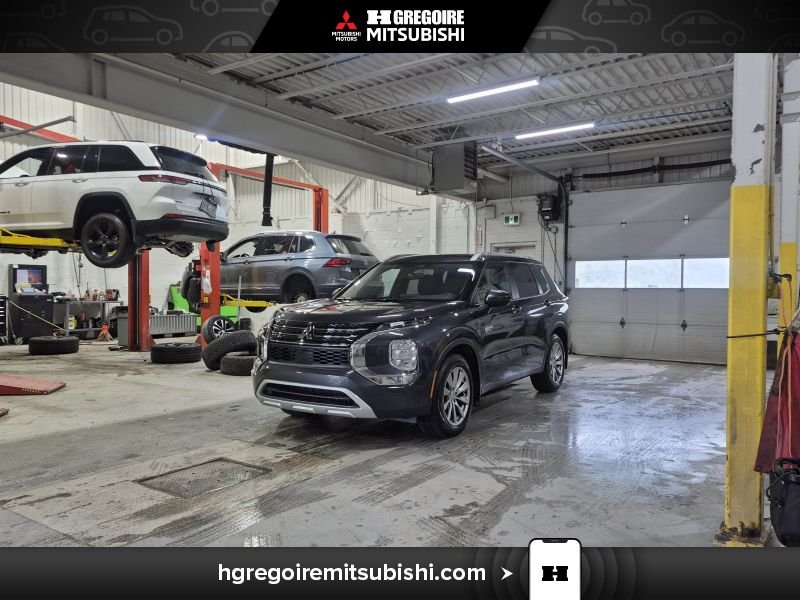 2025 Mitsubishi Outlander Plug-In Hybrid Grey Blainville - photo #2