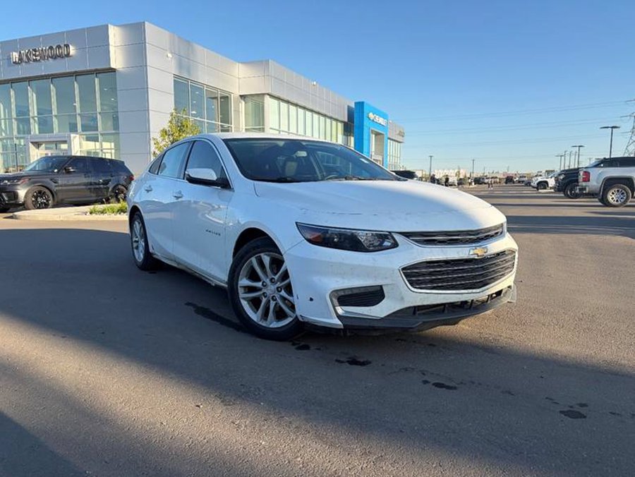 2017 Chevrolet Malibu LT 1.5T | Bucket Seats White