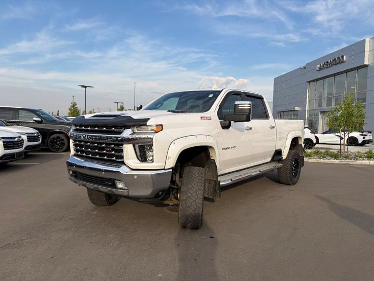2020 Chevrolet Silverado 2500HD 4WD Crew Cab 159 LTZ White Sherwood Park - photo #2