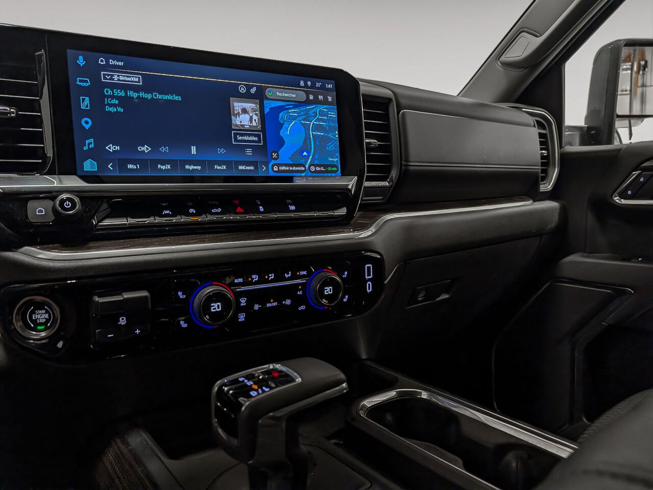 CHEVROLET Silverado 1500 RST Crew Cab Groupe Remorquage Max 3.0 Diesel 2025 Noir Sherbrooke - photo #8
