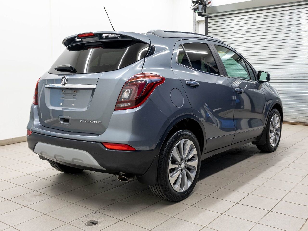 Buick Encore SPORT TOURING *CARPLAY* BLUETOOTH WIFI USB *BAS KM 2019 Gris Acier Satine Saint-Jérôme - photo #7