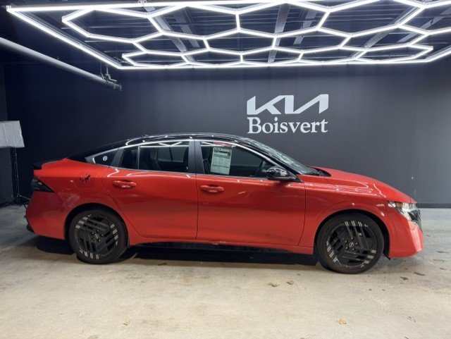 Nissan Sentra 2026 Rouge Blainville - photo #2