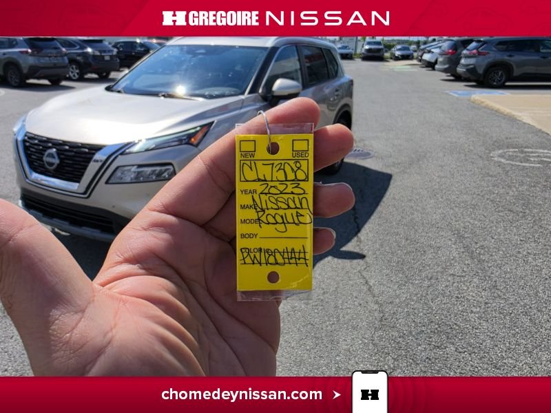2023 Nissan Rogue Beige Laval - photo #12