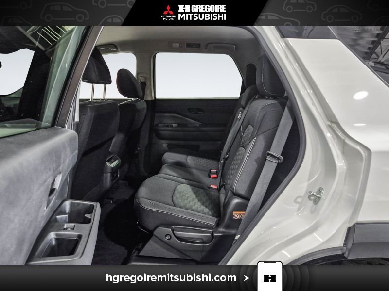 2024 Nissan Pathfinder White Blainville - photo #27
