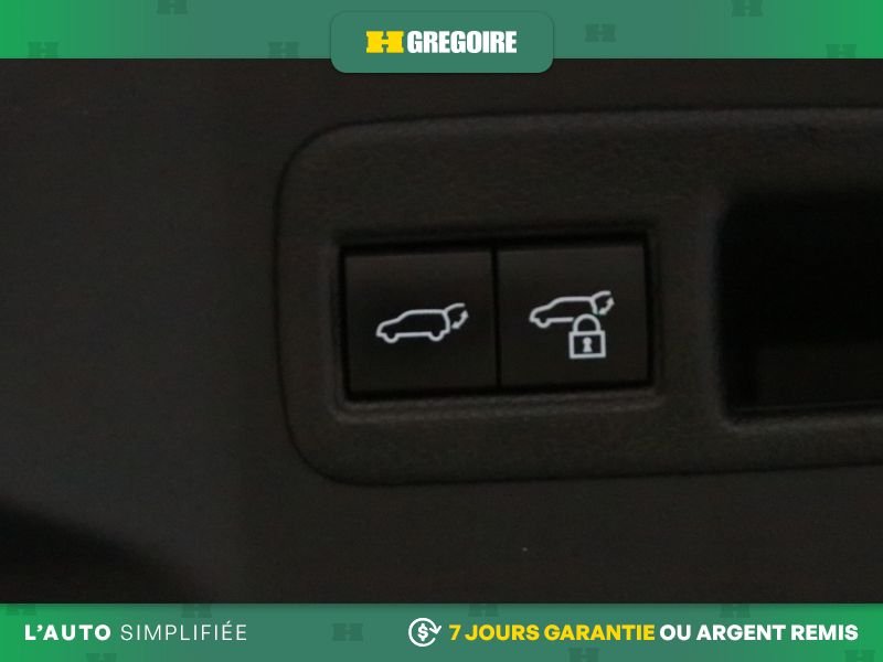 2023 Toyota BZ4X Grey Laval - photo #32
