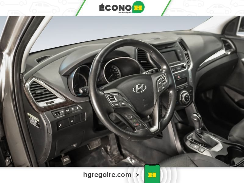 2017 Hyundai Santa Fe Grey Laval - photo #23