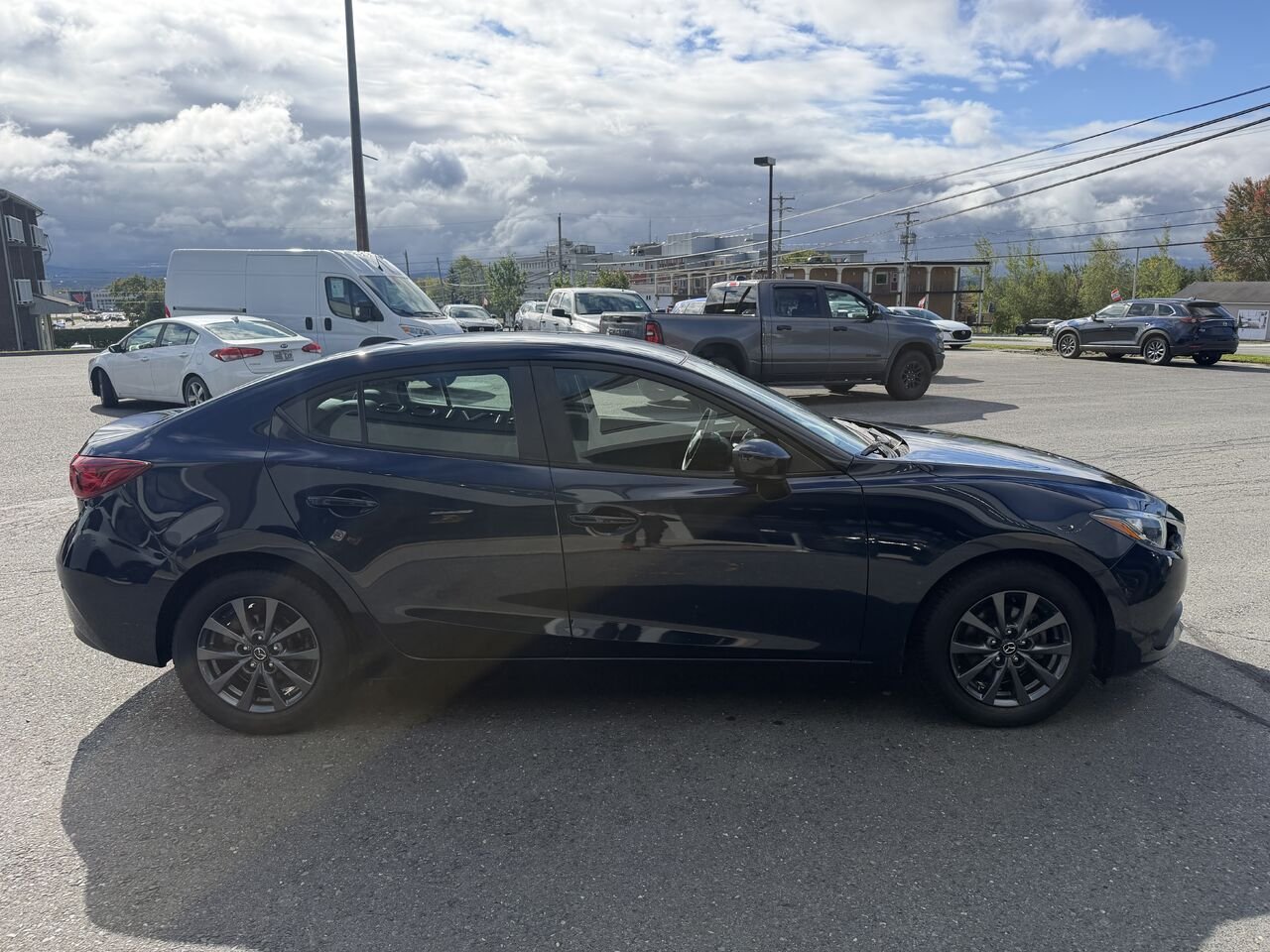 Mazda Mazda3 2015 Bleu Lac Mégantic - photo #5