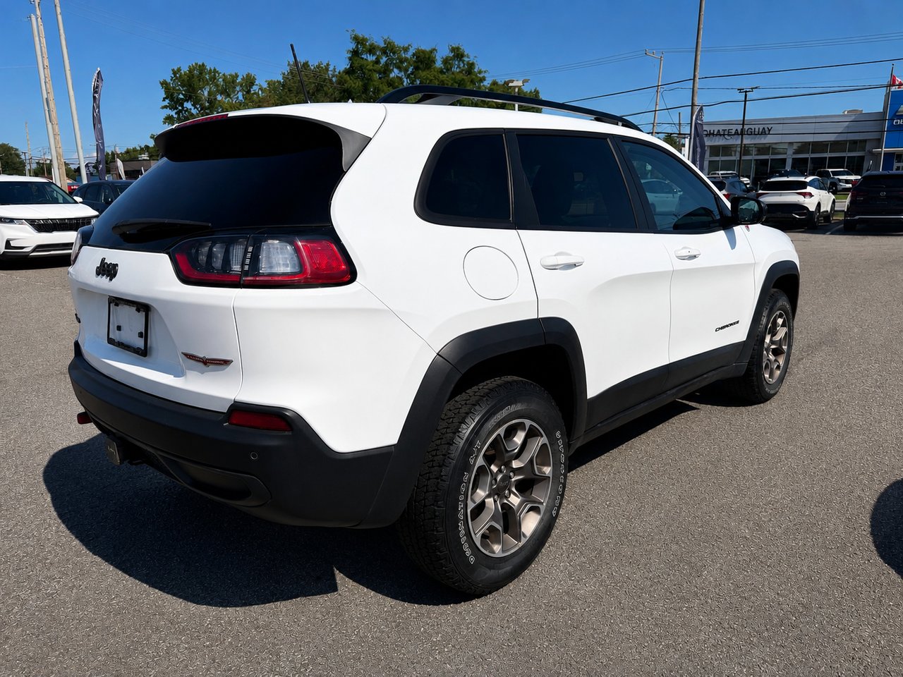 Jeep Cherokee JAMAIS ACCIDENTÉ / 4X4 / APPLE CARPLAY ET ANDROID AUTO 2022 Blanc Châteauguay - photo #4