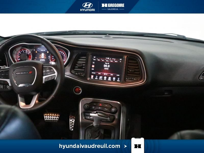 2016 Dodge Challenger White Laval - photo #24
