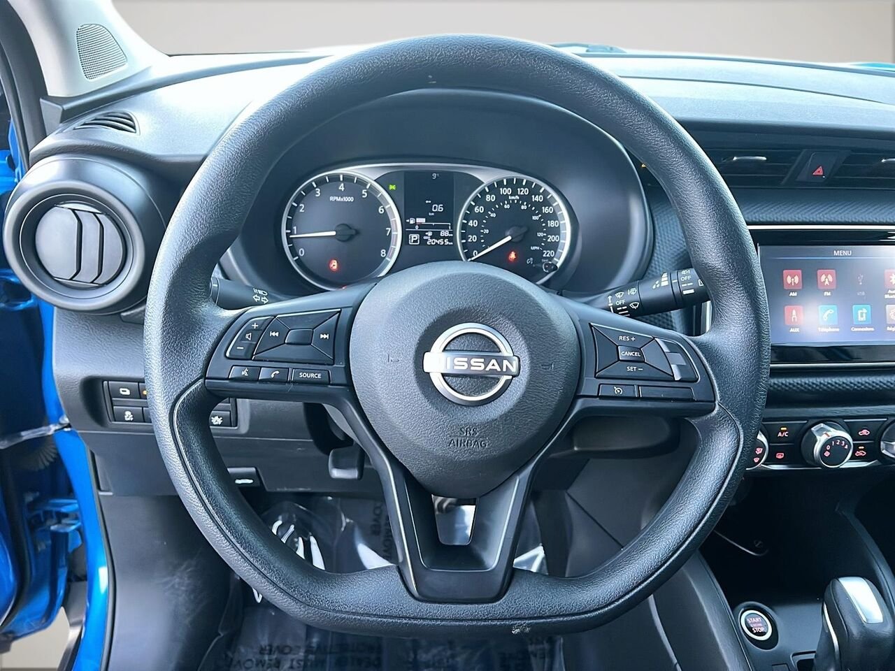 2023 Nissan Kicks S TA Blue Québec - photo #11