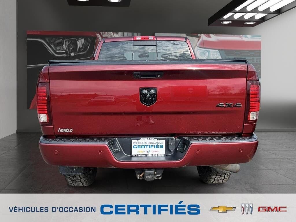 2017 Ram 2500 Laramie Red Baie-Comeau - photo #2