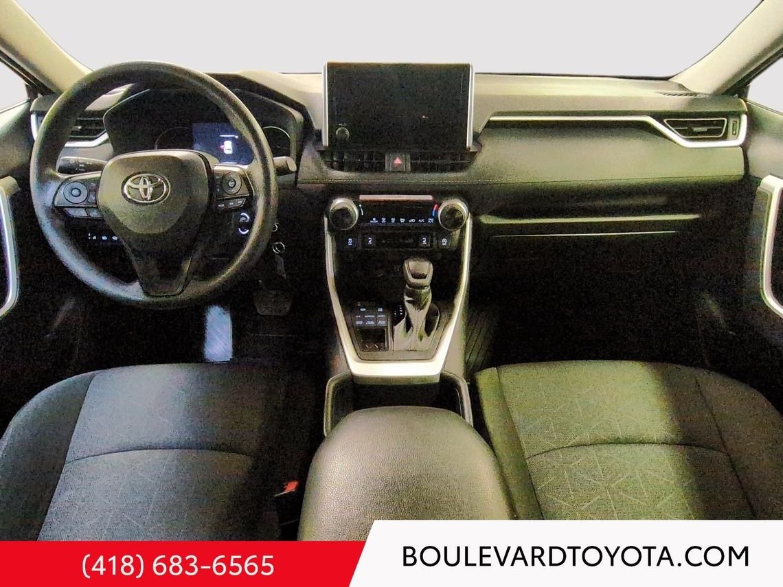 Toyota RAV4 531701-28 | LE 2025 Gris Québec - photo #3