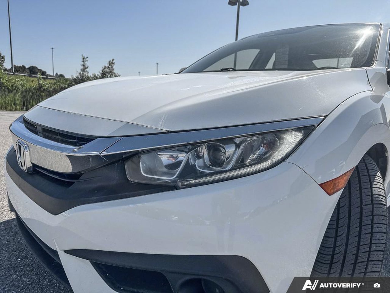 2018 Honda Civic Sedan 2HGFC2F62JH031225 White Mirabel - photo #10