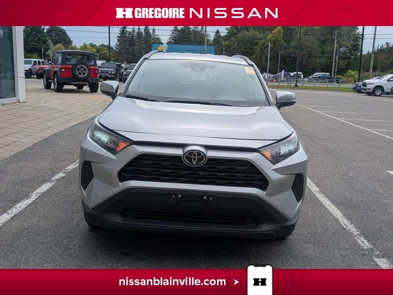 Toyota Rav 4 BE6381 | Hybrid LE ECONOMIQUE 5.5L/100 KM GR ELECTRIQUE 2025 Argent Laval - photo #4
