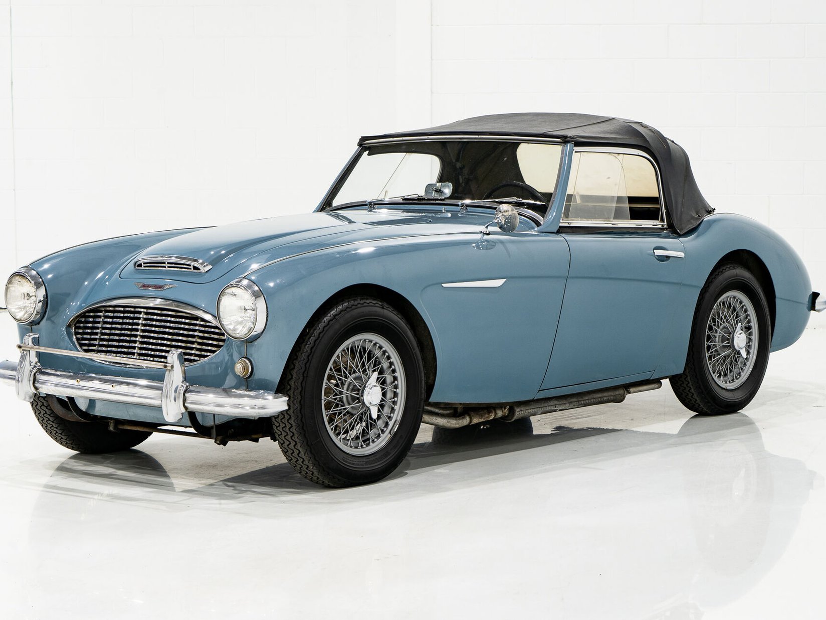 Austin Healey 3000 Recent drivetrain complete rebuild **PRIX EN USD** 1960 Bleu Montréal - photo #27