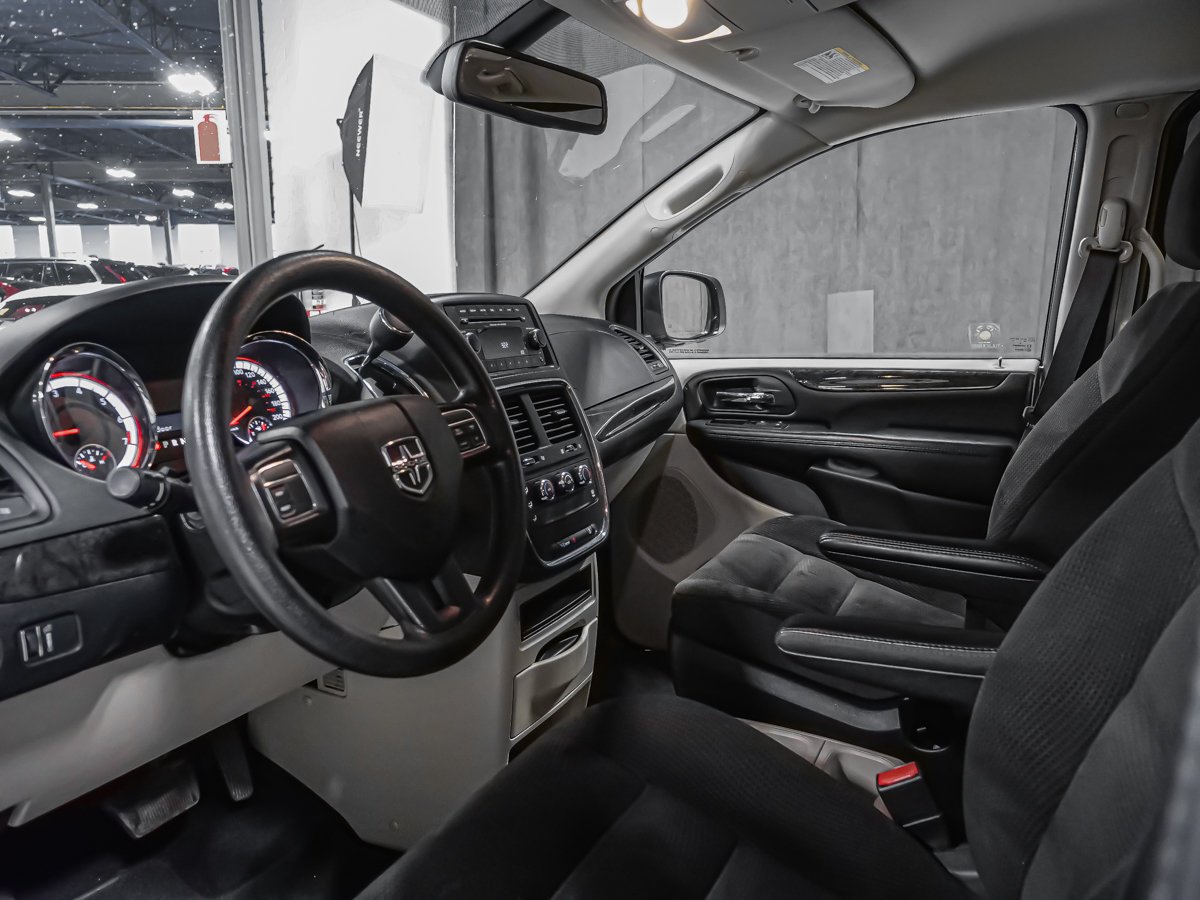 Dodge Grand Caravan SXT 2019 Argent Montréal - photo #1