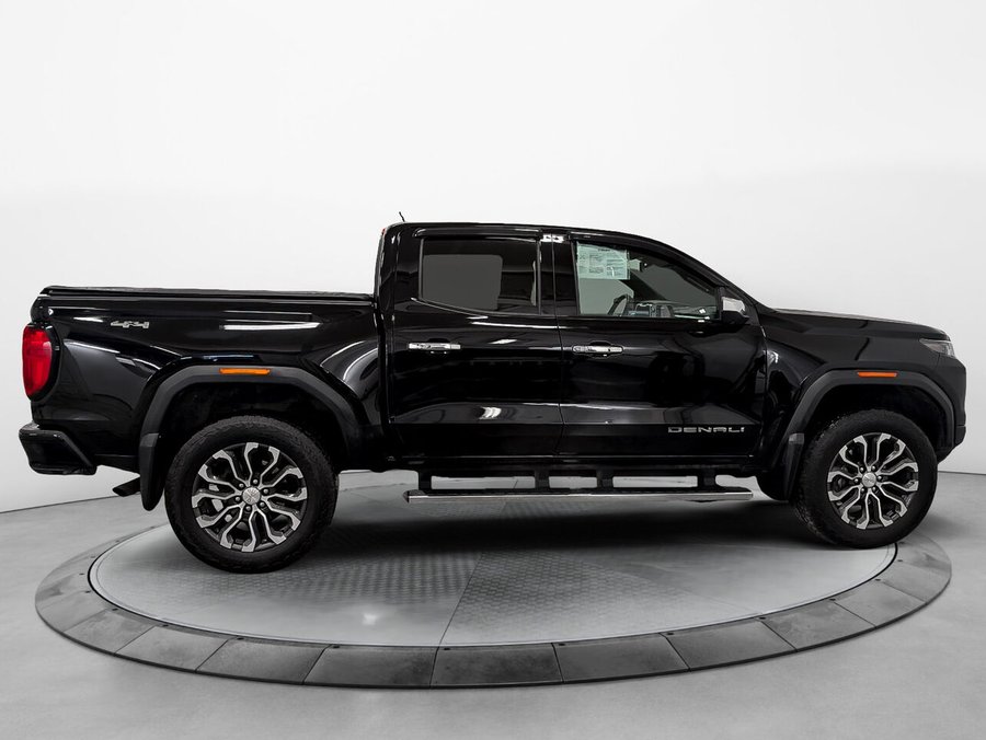 GMC Canyon Denali 4WD Denali cabine multiplace 4RM 2023 Autre
