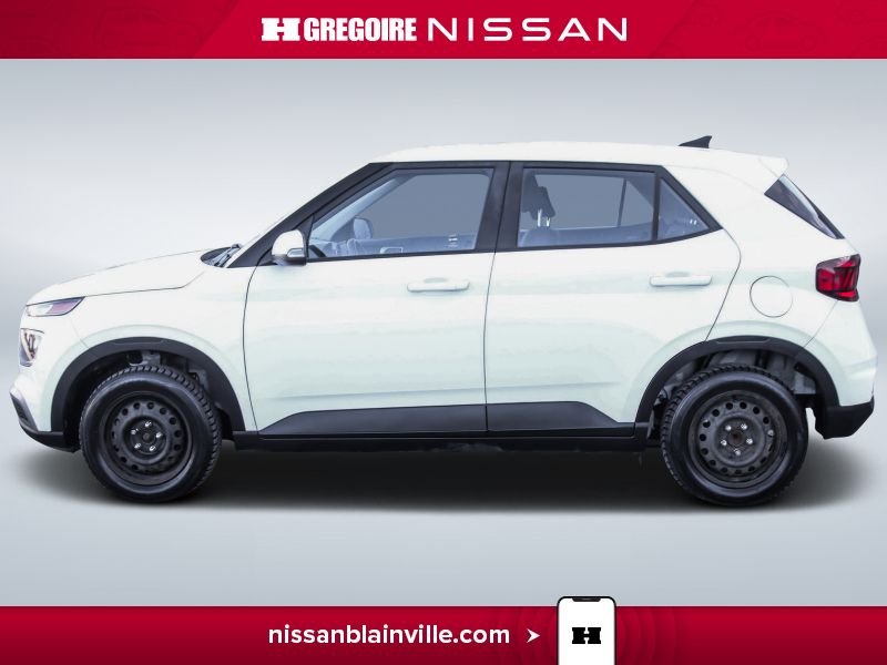 2021 Hyundai Venue White Laval - photo #4