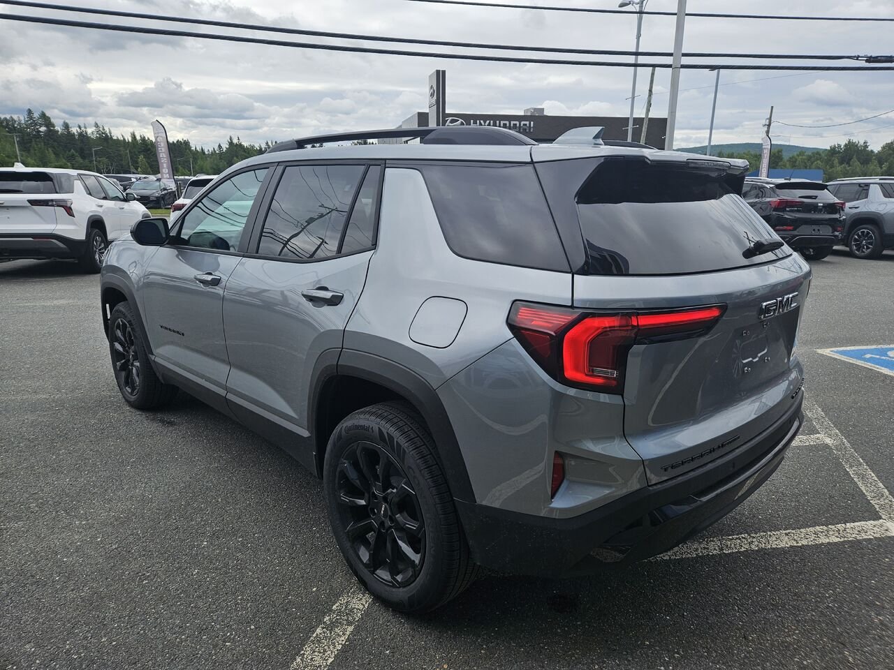 GMC Terrain Élévation 4 portes TI 2026 Argent métallisé Thetford Mines - photo #5