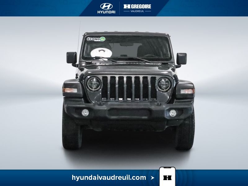 2019 Jeep Wrangler Unlimited Grey Laval - photo #2