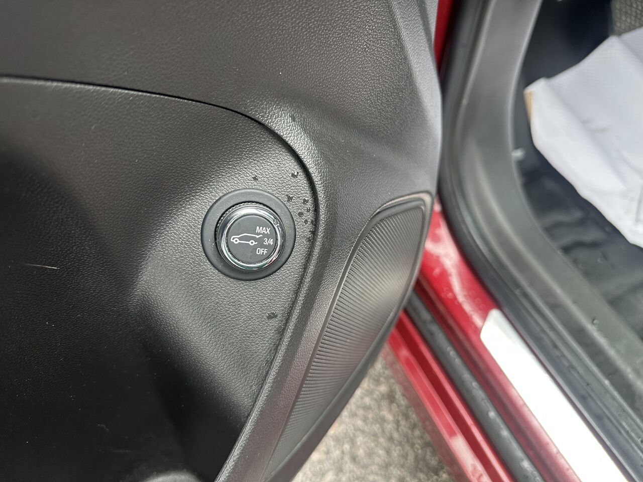 BUICK ENCORE GX PREFERRED Privilégiée 4 portes TI 2023 Rouge Gatineau - photo #2