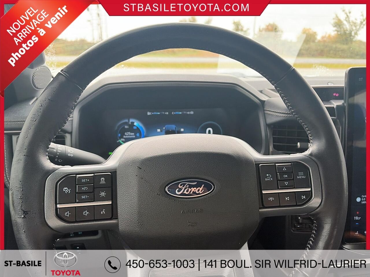 Ford F-150 LIGHTNING 2024 Bleu Saint-Basile-le-Grand - photo #10