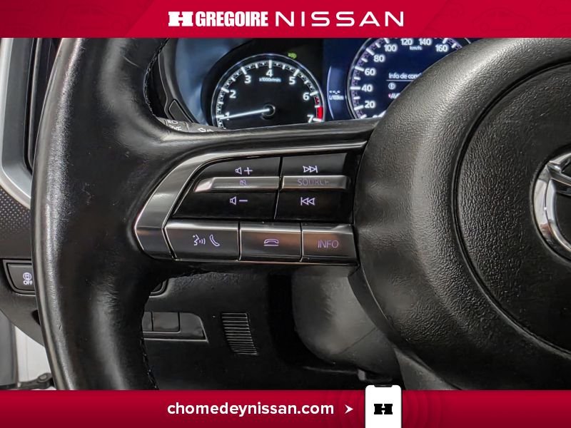 2023 Mazda CX-50 White Laval - photo #18