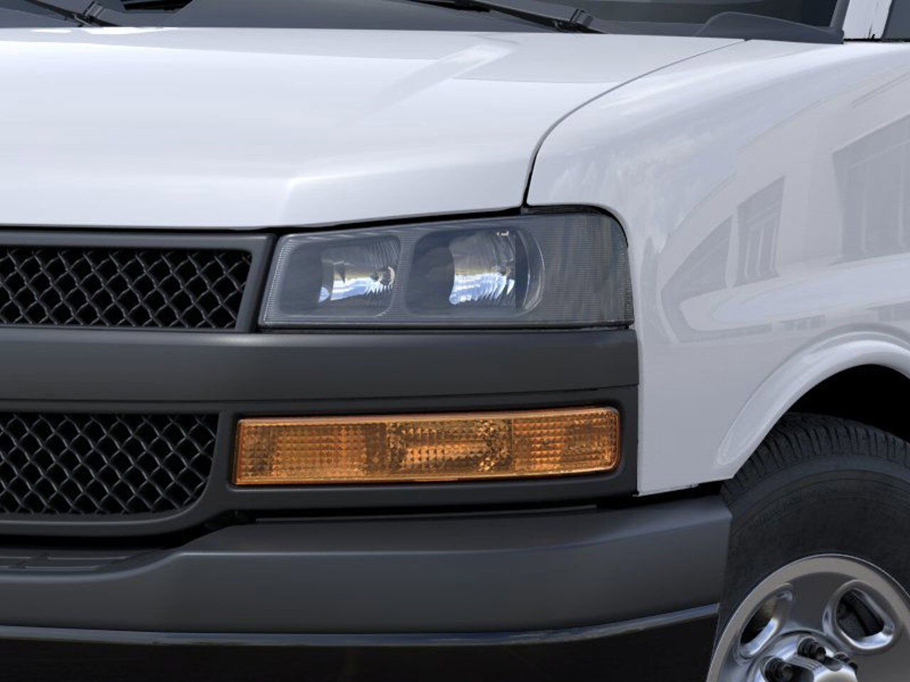Chevrolet Fourgonnette Express utilitaire Traction arrière 2500 135 po 2025 BLANC SOMMET Gatineau - photo #9