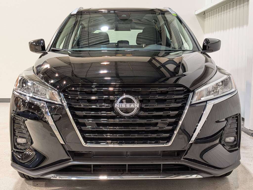 2024 Nissan Kicks SV FWD Black Val-David - photo #3