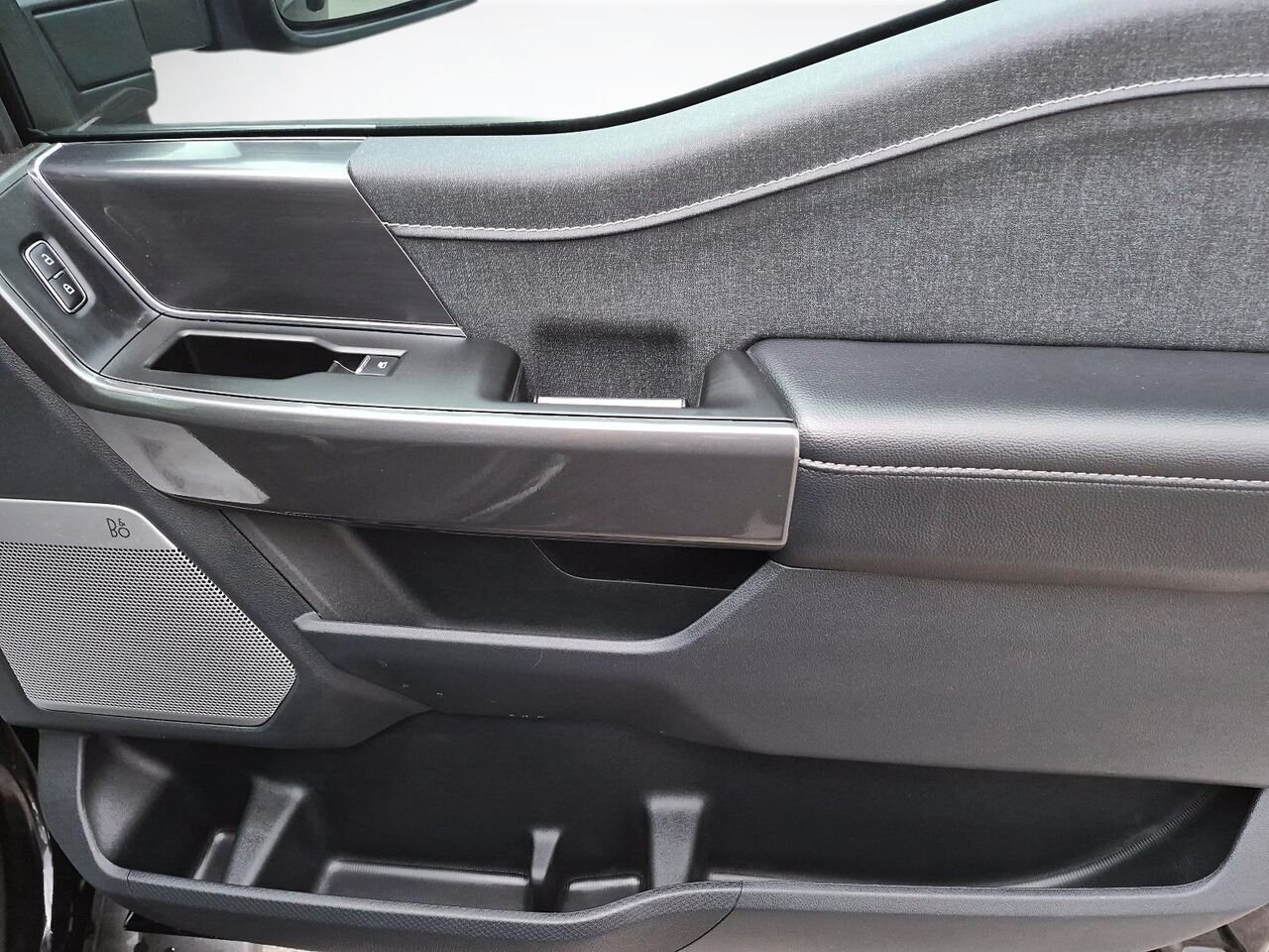 2023 Ford F-150 Black Saint-Jérôme - photo #29