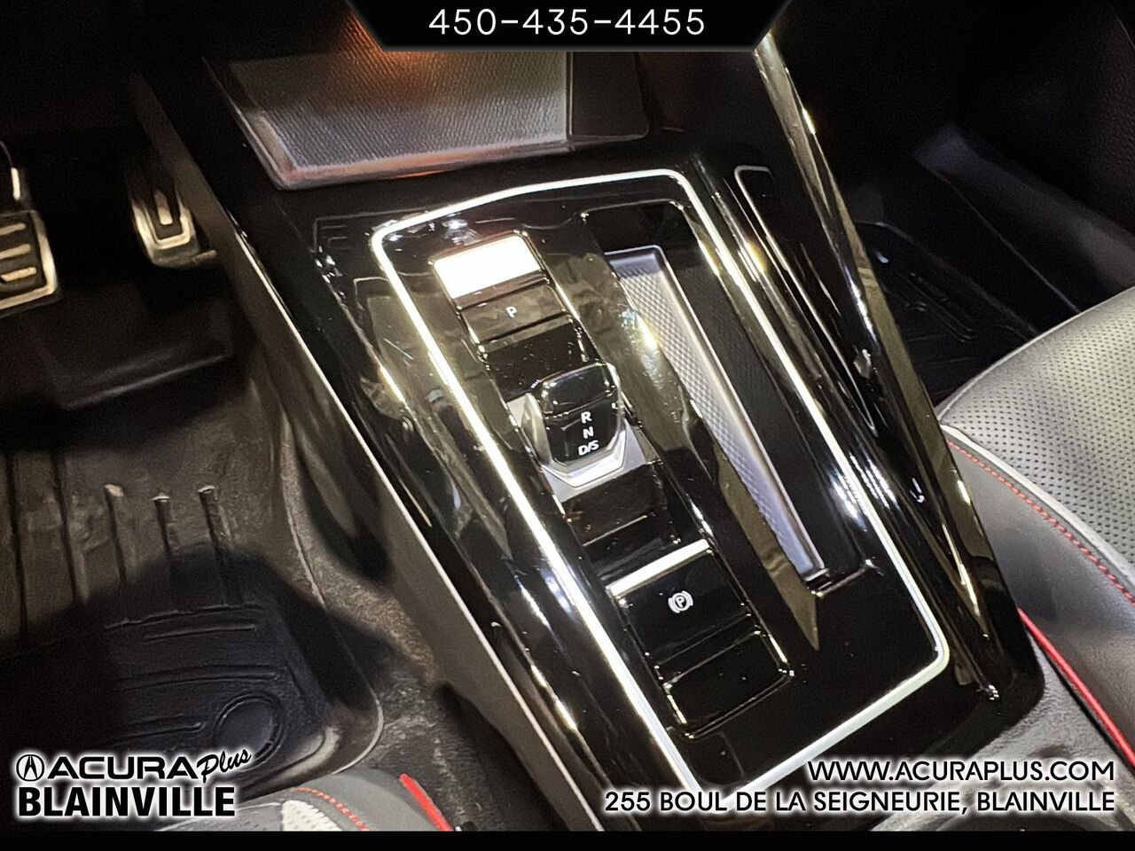 2024 Volkswagen Golf GTI Grey Blainville - photo #13
