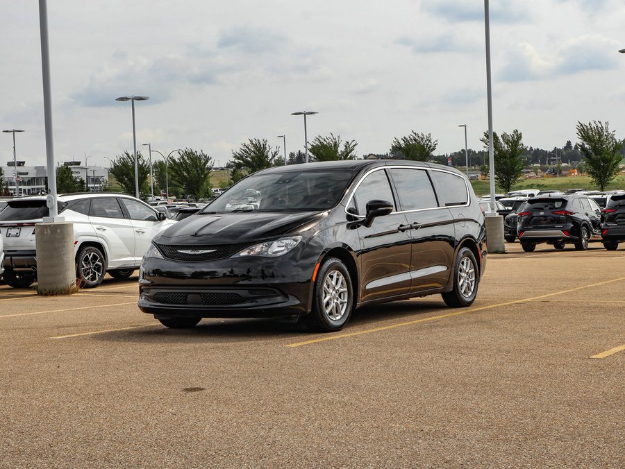 2025 Chrysler Grand Caravan 2025 Black