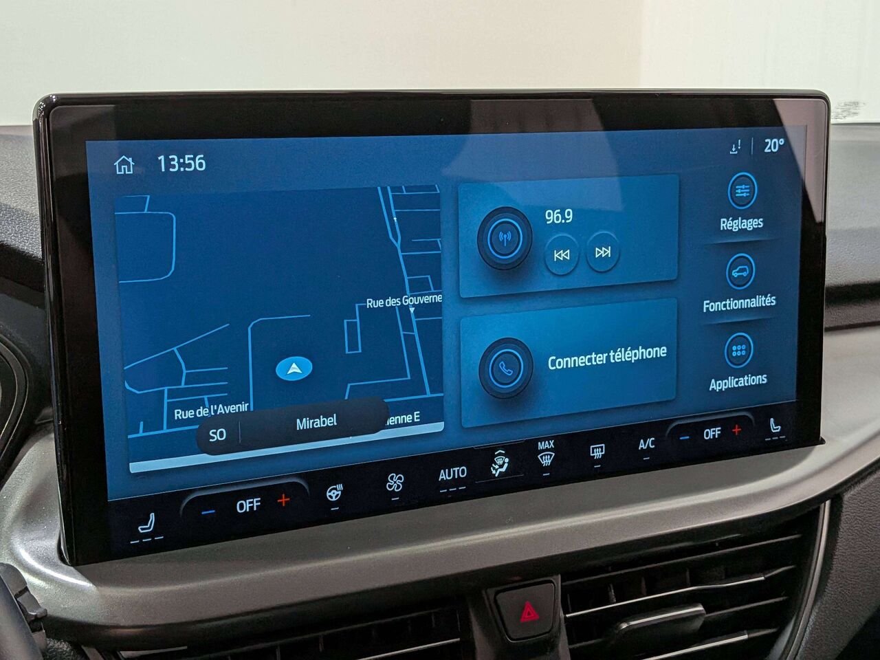 2025 Ford Escape PHEV FWD Grey Val-David - photo #19