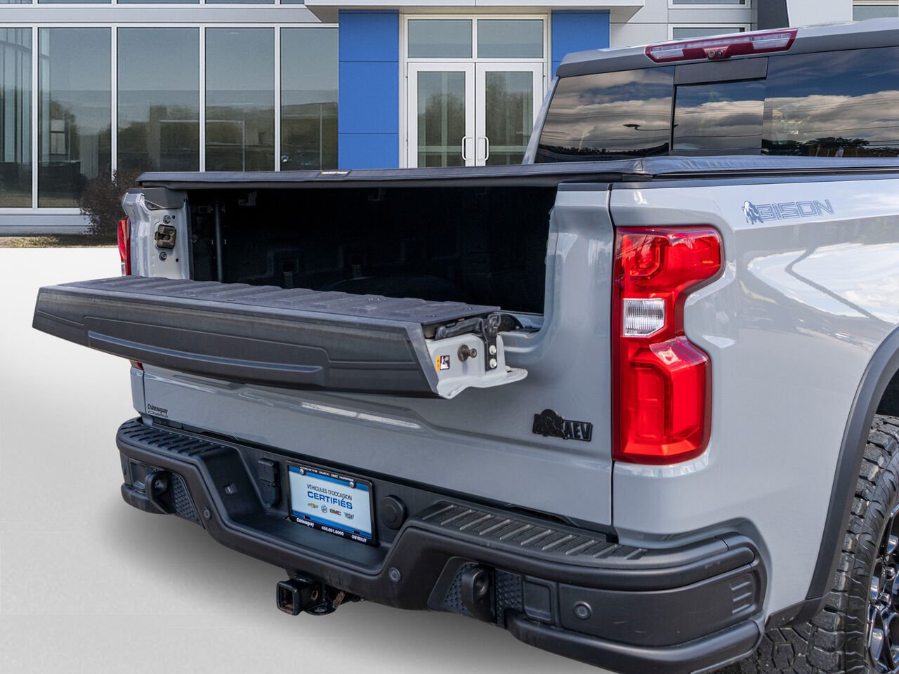 Chevrolet Silverado 1500 ZR2 cabine multiplace 4RM 2024 Gris Châteauguay - photo #37