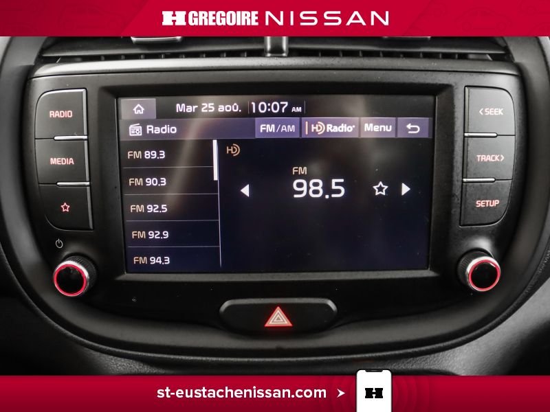 2022 Kia Soul White Saint-Eustache - photo #20