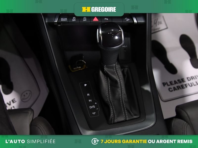 2022 Audi Q3 White Saint-Eustache - photo #16