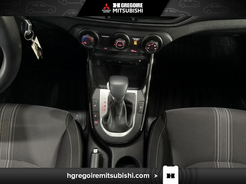 2024 Kia Forte Grey Blainville - photo #22