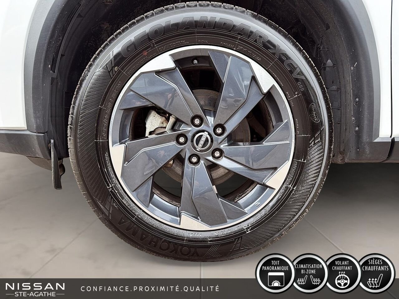 Nissan Rogue 2025 Blanc Ste-Agathe des Monts - photo #6