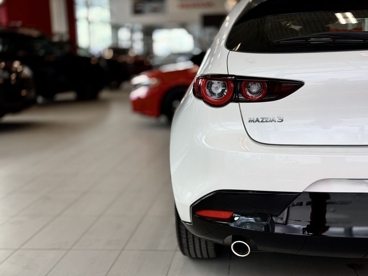 Mazda Mazda3 Sport 2024 Blanc Notre-Dame-des-Prairies - photo #9