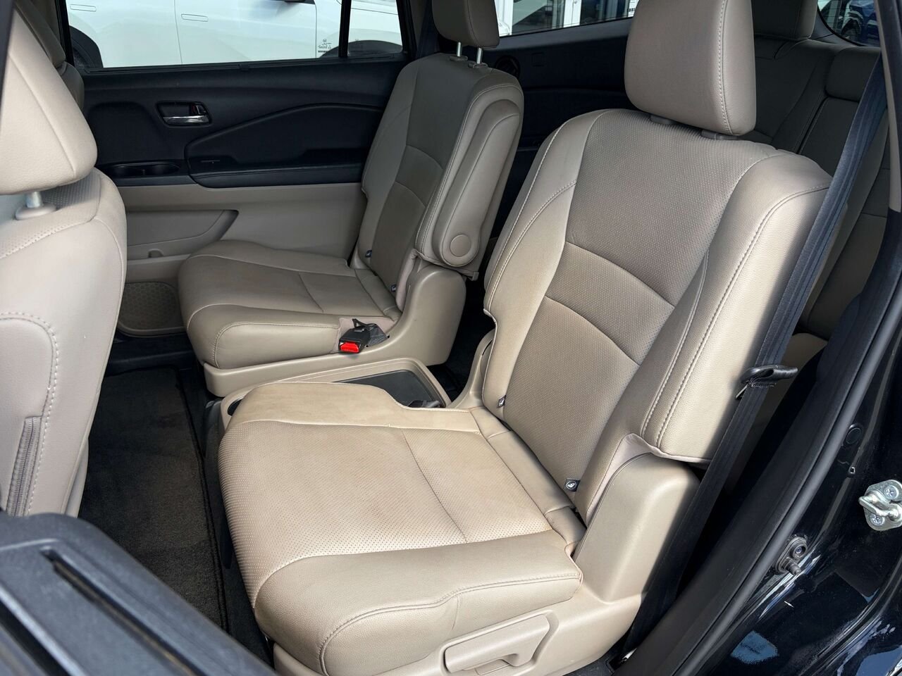 2016 Honda Pilot Black Gatineau - photo #18