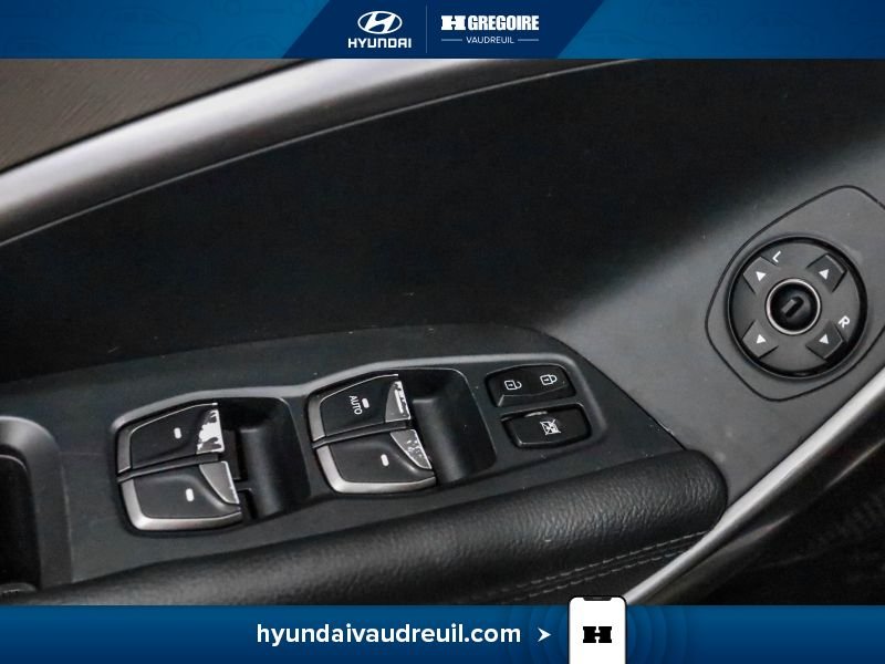 Hyundai Santa Fe 2018 Blanc Saint-Eustache - photo #18