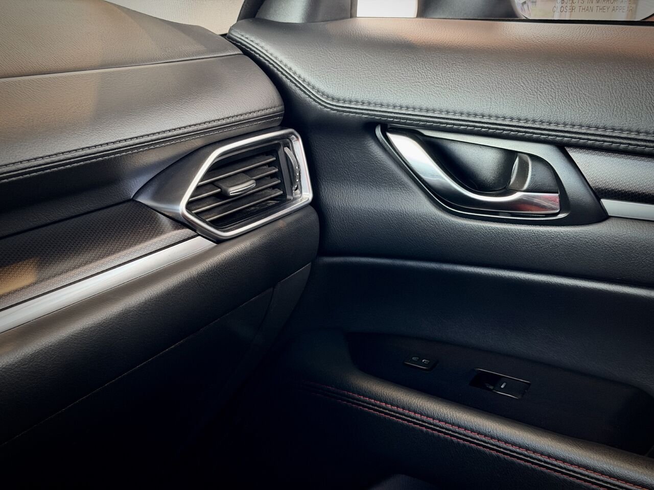 2021 Mazda CX-5 Black Notre-Dame-des-Prairies - photo #27