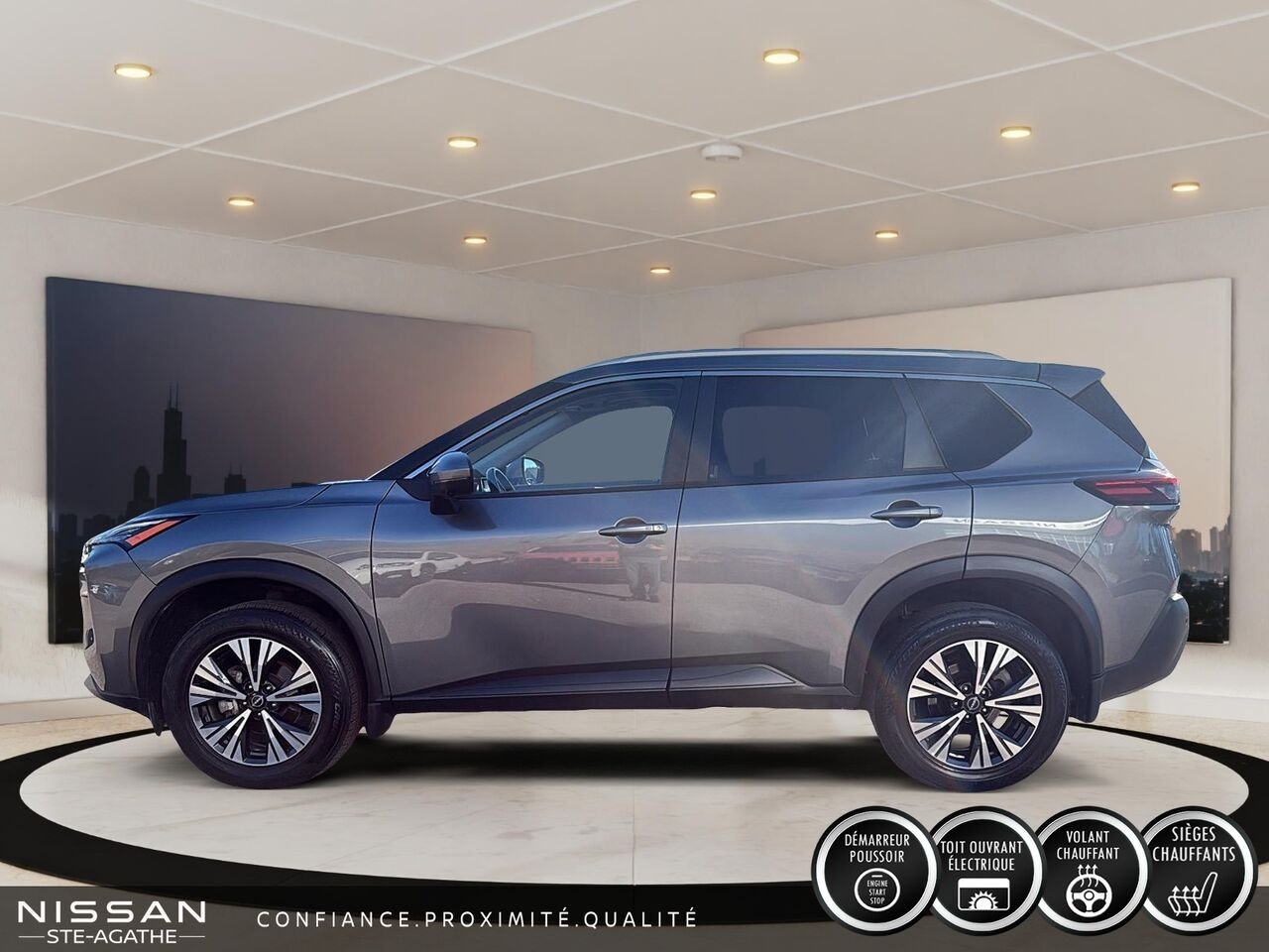 Nissan Rogue SV TI | 1 PROPRIÉTAIRE | TOIT OUVRANT PANORAMIQUE | CAMÉRA 360° | CARPLAY 2023 Gris Saint-Jérôme - photo #5