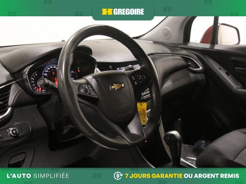 2019 Chevrolet Trax Red Blainville - photo #11
