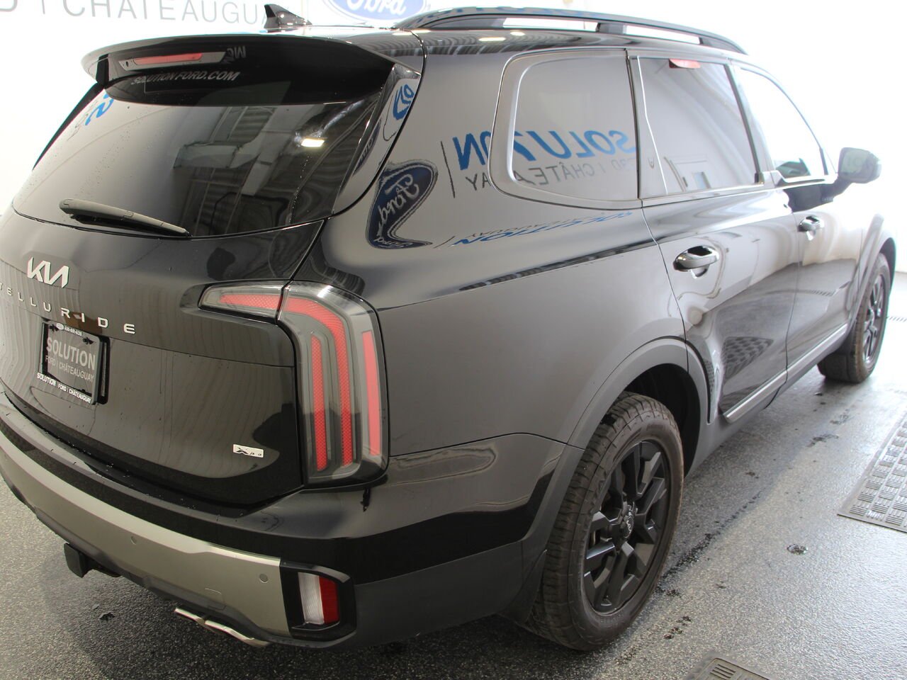 Kia Telluride X-Pro TI 2023 Noir Châteauguay - photo #2
