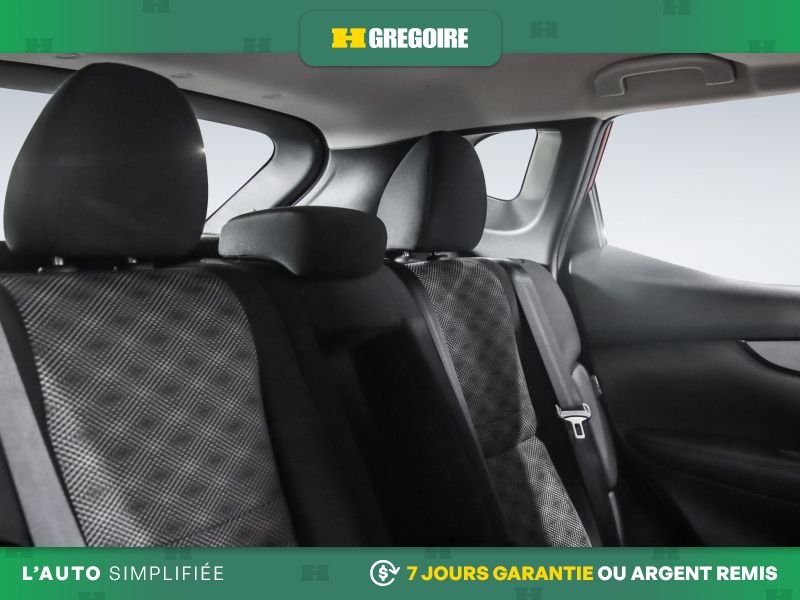 2023 Nissan Qashqai Red Laval - photo #27