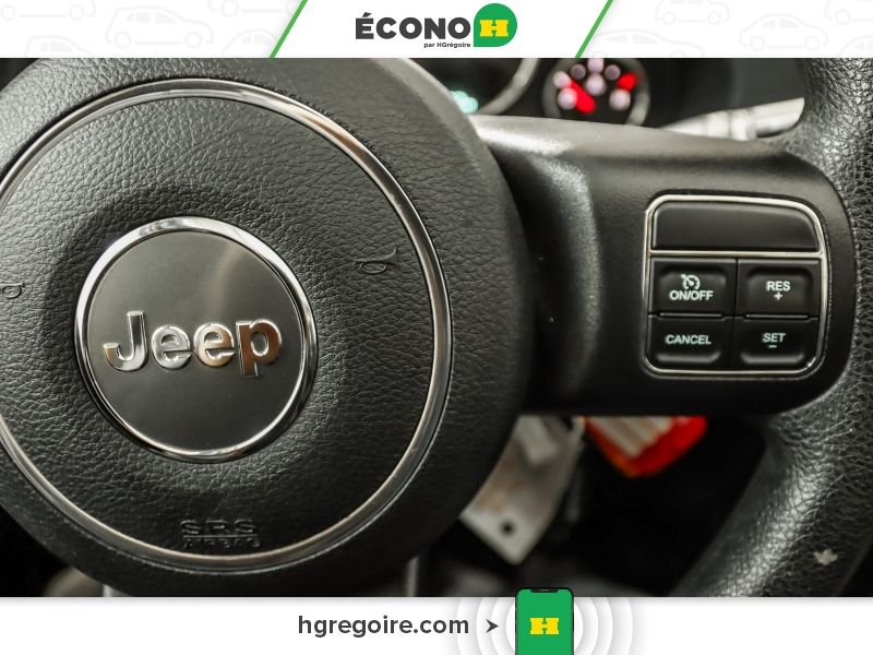 2015 Jeep Wrangler Grey Blainville - photo #13