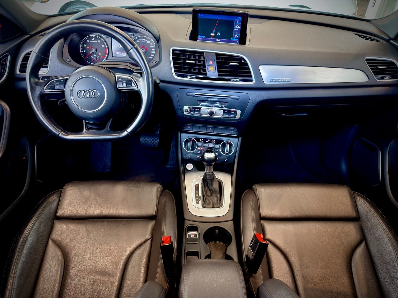 2016 Audi Q3 Black Notre-Dame-des-Prairies - photo #18