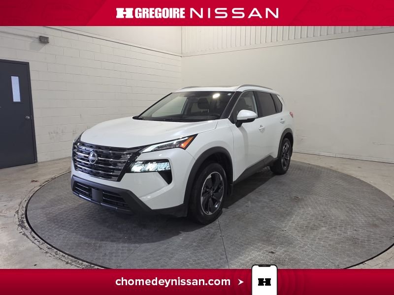 Nissan Rogue SV Moonroof * AWD *Carplay * Bancs Chauffants 2025 Blanc